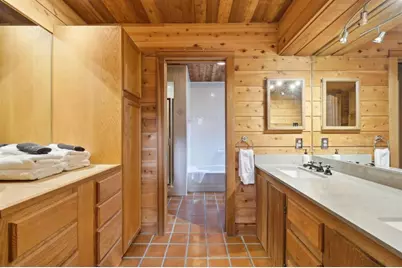 1002 Jousting Place, Austin, TX 78746 - Photo 20