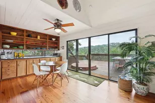 1002 Jousting Pl, Austin, TX 78746 - Photo 4
