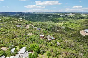 1002 Jousting Pl, Austin, TX 78746 - Photo 40