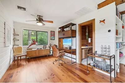 1002 Jousting Place, Austin, TX 78746 - Photo 12