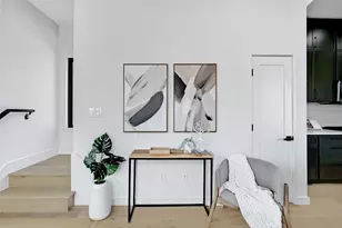 2717 Lyons Rd, Austin, TX 78702 - Photo 4