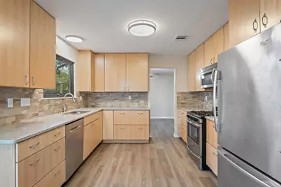 1801 Lightfoot Drive, Round Rock, TX 78681 - Photo 18