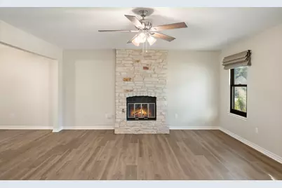 1801 Lightfoot Drive, Round Rock, TX 78681 - Photo 10