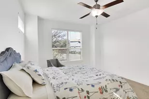 2308 Montague St, Austin, TX 78741 - Photo 28