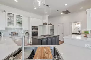 200 Tovas Secret Cv, Georgetown, TX 78628 - Photo 10