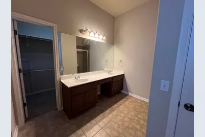 9325 Bavaria Lane, Austin, TX 78749 - Photo 20