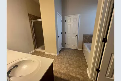 9325 Bavaria Lane, Austin, TX 78749 - Photo 18