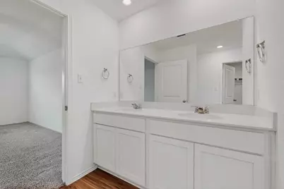 107 Bear Oak Street, Hutto, TX 78634 - Photo 12