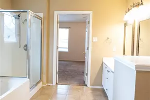 1608 Diana Dr, Round Rock, TX 78664 - Photo 12