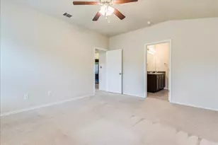 1061 Violet Ln, Kyle, TX 78640 - Photo 12