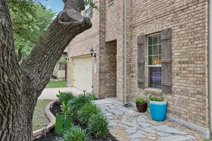 1924 Granite Springs Rd, Leander, TX 78641 - Photo 2