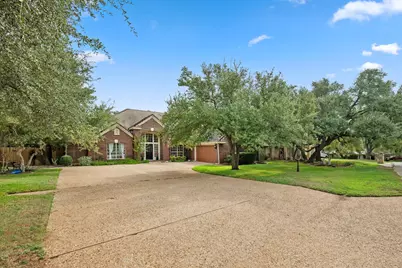 209 El Rio Drive, Lakeway, TX 78734 - Photo 2