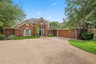 209 El Rio Dr, Lakeway, TX 78734 - Photo 1