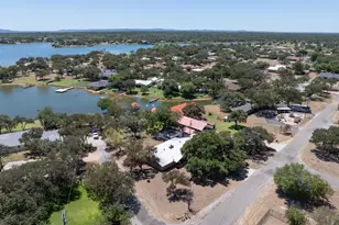606 Cedar Dr, Buchanan Dam, TX 78609 - Photo 32