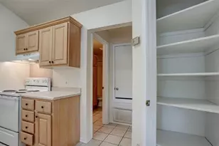 427 Lindsey St, San Marcos, TX 78666 - Photo 8