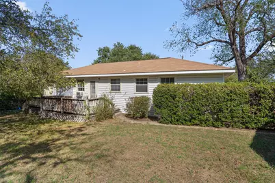 602 E 2nd Street, Georgetown, TX 78626 - Photo 24