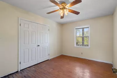 602 E 2nd Street, Georgetown, TX 78626 - Photo 14