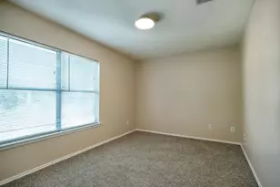 7537 Redrick Dr, Austin, TX 78747 - Photo 14