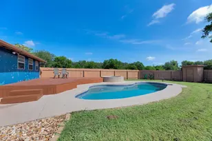 148 Meadows Dr, Elgin, TX 78621 - Photo 28