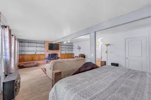 148 Meadows Dr, Elgin, TX 78621 - Photo 18