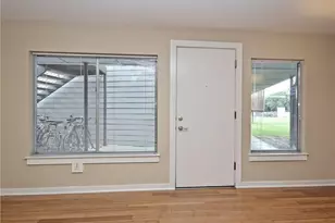2200 Dickson Dr, Austin, TX 78704 - Photo 14