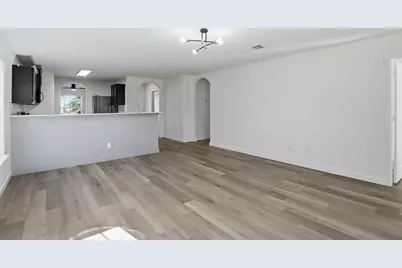 4001 Cressler Lane #15G, Jarrell, TX 76537 - Photo 10