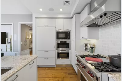 200 Congress Avenue #25C, Austin, TX 78701 - Photo 20