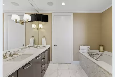 200 Congress Avenue #25C, Austin, TX 78701 - Photo 12