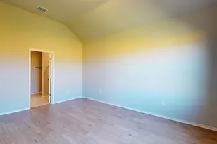 12112 Dillon Fls Dr, Austin, TX 78747 - Photo 4