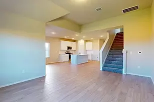 12112 Dillon Fls Dr, Austin, TX 78747 - Photo 10