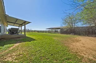 1516 Old Luling Rd, Lockhart, TX 78644 - Photo 22