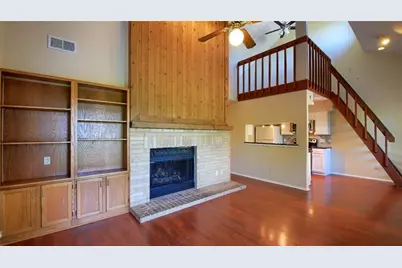 908 Poplar Street #203, Austin, TX 78705 - Photo 6