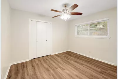 8609 Melshire Drive, Austin, TX 78757 - Photo 20