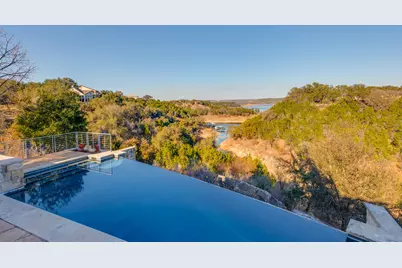 27426 Waterfall Hill Parkway, Spicewood, TX 78669 - Photo 2