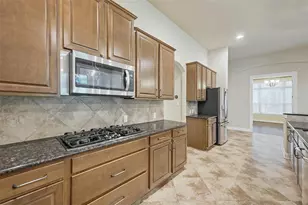 211 Lake Como Dr, Lakeway, TX 78734 - Photo 12