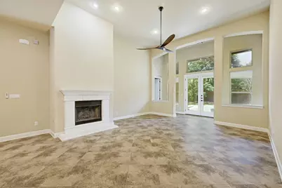211 Lake Como Drive, Lakeway, TX 78734 - Photo 6