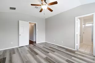 371 Bloomsbury Dr, Kyle, TX 78640 - Photo 20
