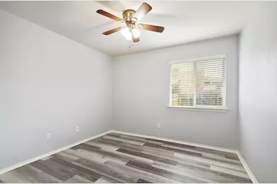 371 Bloomsbury Drive, Kyle, TX 78640 - Photo 18