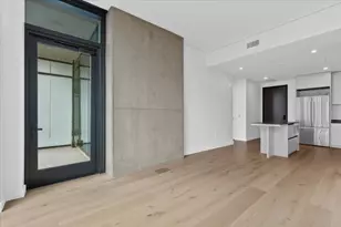 610 Davis St, Austin, TX 78701 - Photo 12