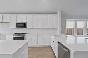 101 Broken Oak Dr, Liberty Hill, TX 78642 - Photo 6