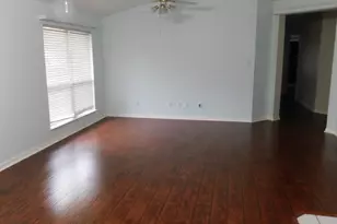 1301 Leah Ln, Round Rock, TX 78665 - Photo 4