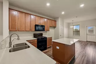 284 Zuma Dr, Liberty Hill, TX 78642 - Photo 10