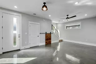 1903 Pennsylvania Ave, Austin, TX 78702 - Photo 2
