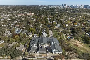 1408 W 9th St, Austin, TX 78703 - Photo 12