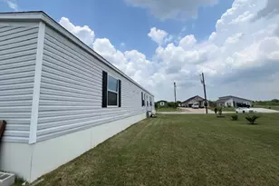 344 Margarita Dr, Dale, TX 78616 - Photo 4