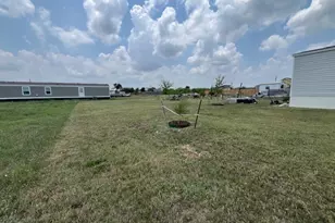 344 Margarita Dr, Dale, TX 78616 - Photo 2