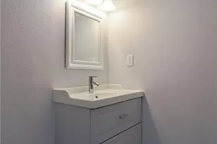 909 Reinli St, Austin, TX 78751 - Photo 16