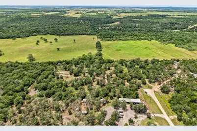499 Bridgestone Court, Lockhart, TX 78644 - Photo 18