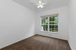 214 Farm Hill Dr, Georgetown, TX 78633 - Photo 10