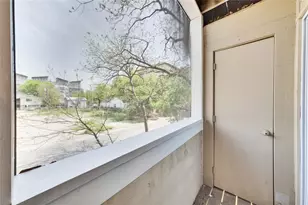 2510 San Gabriel St, Austin, TX 78705 - Photo 18